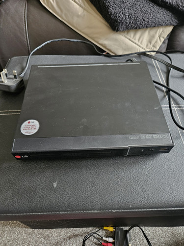 Dp132 black dvd - lg,
