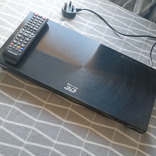 Samsung e6100 blu ray - bd-e6100, 3d